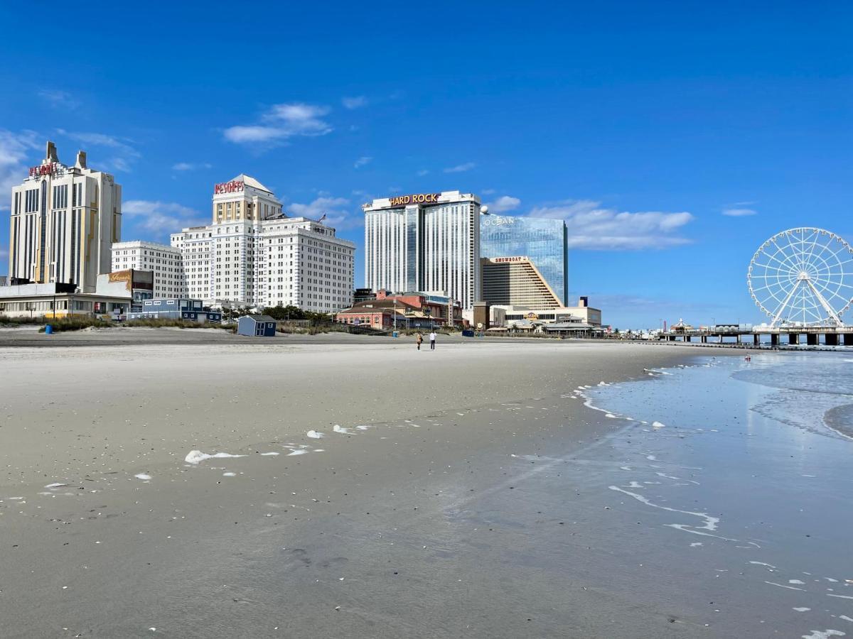 3 Bedrooms, Boardwalk Duplex Beachblock Home! Atlantic City Exterior foto